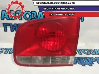 Фонарь задний внутренний правый Volkswagen Touareg 7L6945094R Отличное состояние