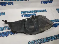 Водосток левый Volkswagen Touareg 7L6819511A  Отличное состояние