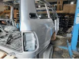 Крыло заднее правое Toyota Land Cruiser (J100)