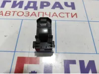 Кнопка стеклоподъемника передняя правая Toyota Land Cruiser (J100) 84810-60040