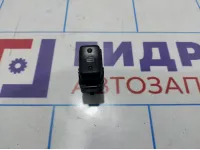 Кнопка центрального замка Toyota Land Cruiser (J100) 84930-33050