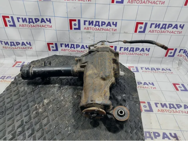 Редуктор переднего моста Toyota Land Cruiser (J100) 41110-60821