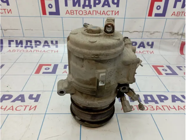 Компрессор системы кондиционирования Toyota Land Cruiser (J100) 88320-60680