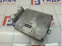 Блок управления двигателем Toyota Land Cruiser (J100) 89666-60240