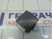 Блок управления антенной Toyota Land Cruiser (J100) 85914-60070