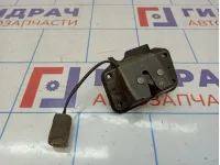 Замок багажника Toyota Land Cruiser (J100) 69350-60120