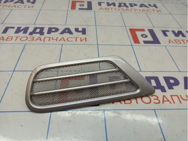 Решетка вентиляционная правая Toyota Land Cruiser (J100) 62905-60050