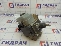 Блок ABS (насос) Toyota Land Cruiser (J100) 47050-60022