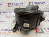 Корпус воздушного фильтра Toyota Land Cruiser (J100)