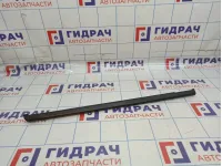 Накладка стекла заднего правого Toyota Land Cruiser (J100) 75660-60030