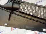 Решетка стеклоочистителя левая Toyota Land Cruiser (J100) 55782-60030