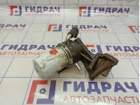 Кронштейн масляного фильтра Toyota Land Cruiser (J100) 15609-50100