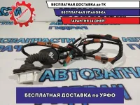 Проводка двери задней левой Toyota Camry 70 8215406740.