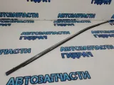 Накладка стекла переднего левого Toyota Camry 70 7572033170.