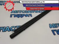 Накладка стекла заднего левого Toyota Camry 70 6817406170.