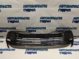 Решетка в бампер центральная Toyota Camry 70 5310233160.