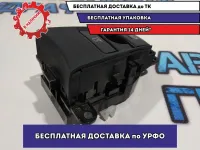 Блок управления стояночным тормозом Toyota Camry 70 8439033050.