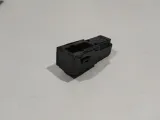 Лампа освещения бардачка Toyota Camry 70 8108033290.