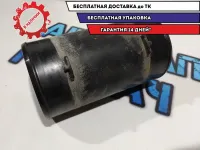 Патрубок воздушного фильтра Toyota Camry 70.