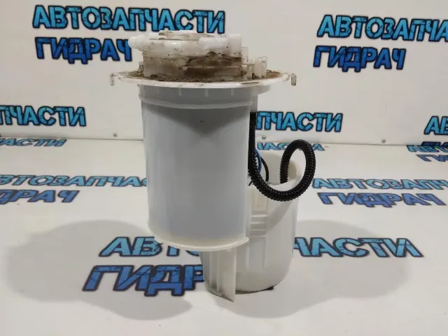 Насос топливный Toyota Camry 70 2322028181.