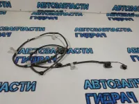 Проводка  Toyota Camry 70 8211406250