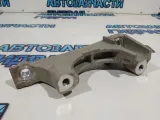 Кронштейн опоры двигателя Toyota Camry 70 1234125010