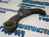 Рычаг передний правый Toyota Camry 70 4806833090