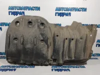 Пыльник Toyota Camry 70 5762833110