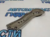 Кронштейн задней балки левый Toyota Camry 70 5229833020