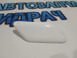 Крышка форсунки омывателя правая Toyota Camry 70 8535333020