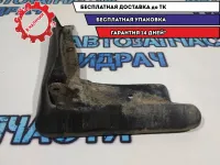 Брызговик передний левый Toyota Camry 70