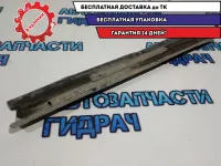 Воздуховод радиатора нижний Toyota Camry 70 1659225010 Дефект, трещина.