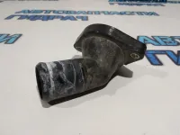 Крышка термостата Toyota Camry 70 1632136010