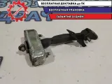 Ограничитель двери передней Toyota Land Cruiser 100 6861060051.