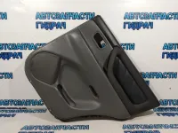 Обшивка двери задней правой Toyota Land Cruiser 100 6763060530.
