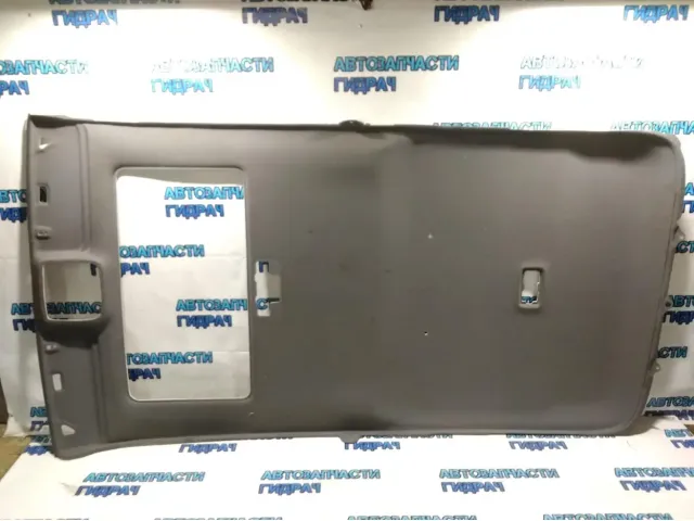 Обшивка потолка Toyota Land Cruiser 100 6331060601.