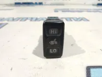 Кнопка обогрева сидений Toyota Land Cruiser 100 8475160070.
