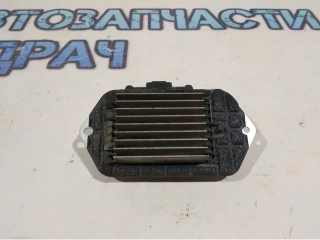 Резистор отопителя Toyota Land Cruiser 100 4993002080.