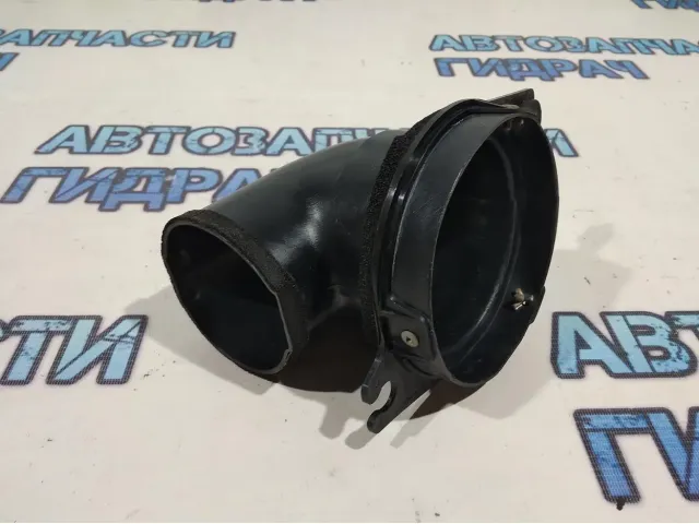 Патрубок воздушного фильтра Toyota Land Cruiser 100 5281060010.