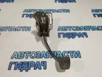 Педаль тормоза Toyota Land Cruiser 100 4711060080