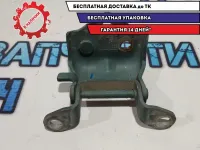 Петля двери багажника нижняя левая Toyota Land Cruiser 100 6612060010