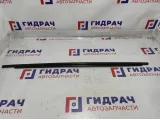 Накладка стекла переднего левого Toyota Auris (E150) 75720-02130.