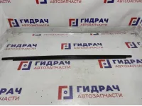 Накладка стекла переднего левого Toyota Auris (E150) 75720-02130.