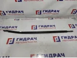Накладка стекла заднего правого Toyota Auris (E150) 75730-02121.