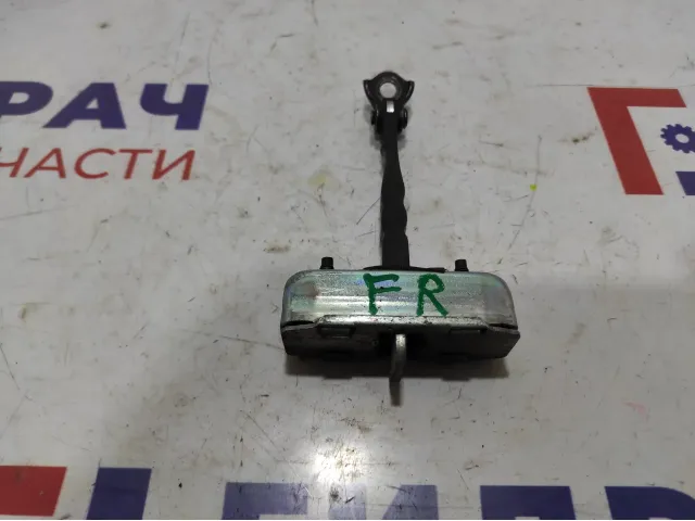 Ограничитель двери передний Toyota Auris (E150) 68610-02120.