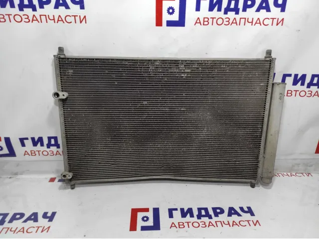 Радиатор кондиционера Toyota Auris (E150) 88450-02280. Дефект.
