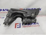 Решетка под лобовое стекло левая Toyota Auris (E150) 55709-02210.