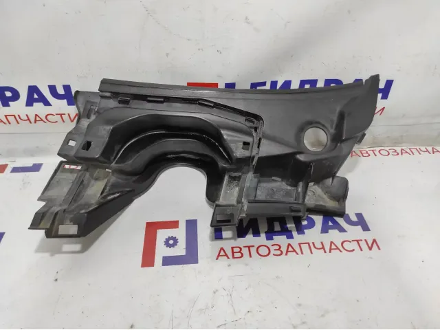 Решетка под лобовое стекло левая Toyota Auris (E150) 55709-02210.