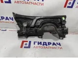 Решетка под лобовое стекло левая Toyota Auris (E150) 55709-02210.