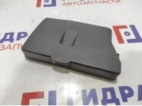 Крышка блока предохранителей Toyota Auris (E150) 82662-02190.